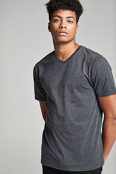 Next T-Shirt Essential T-Shirt mit V-Ausschnitt günstig online kaufen