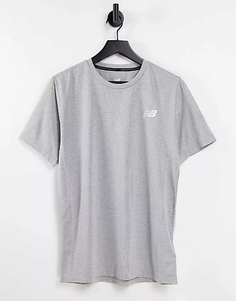 New Balance – Tenacity – T-Shirt in Grau günstig online kaufen