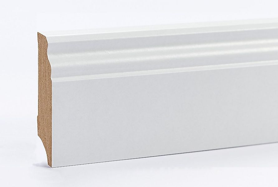 EGGER Sockelleiste Hamburger Profil geschwungen weiß, L: 240 cm, H: 7 cm, 1 günstig online kaufen