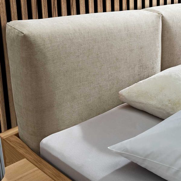 Massivholzbettgestell mit Polster im Loft Stil 45 cm Einstiegshöhe (dreitei günstig online kaufen