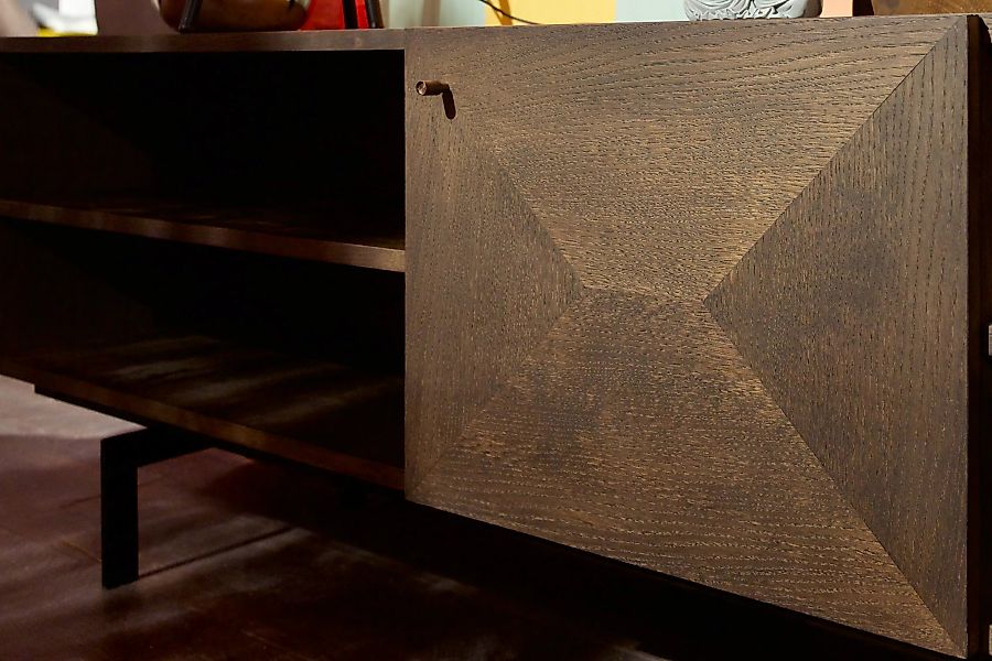 Sideboard Cape, Eichenholz dunkelbraun gebeizt, Modern Mid-Century Design günstig online kaufen