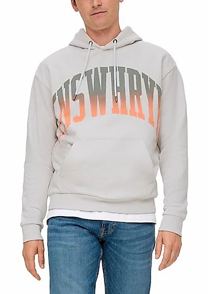 QS Kapuzensweatshirt, mit einer Kängurutasche günstig online kaufen