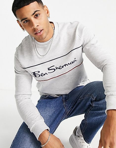 Ben Sherman – Sweatshirt mit Rundhalsausschnitt und Bahn auf Brusthöhe und günstig online kaufen