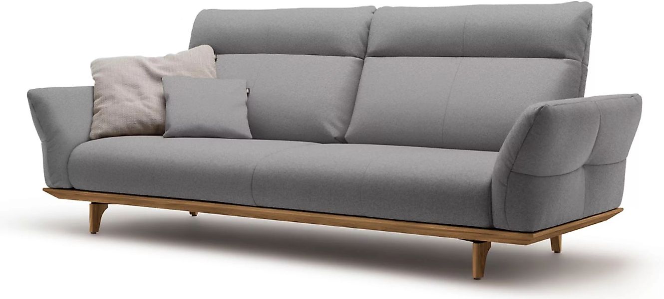 hülsta sofa 3,5-Sitzer »hs.460«, Sockel und Füße in Nussbaum, Breite 228 cm günstig online kaufen