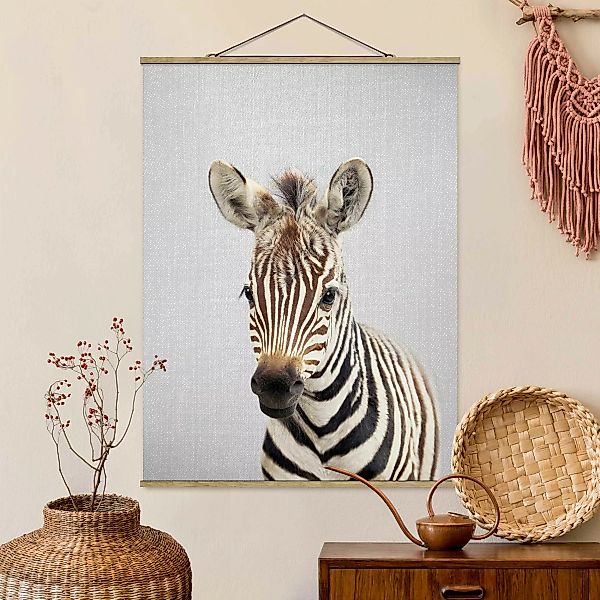 Stoffbild mit Posterleisten Baby Zebra Zoey günstig online kaufen