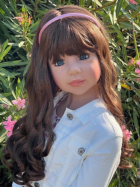 CMTPUPPENGALERIE Stehpuppe Bonnie von Monika Levenig - braun - 122 cm - (1- günstig online kaufen