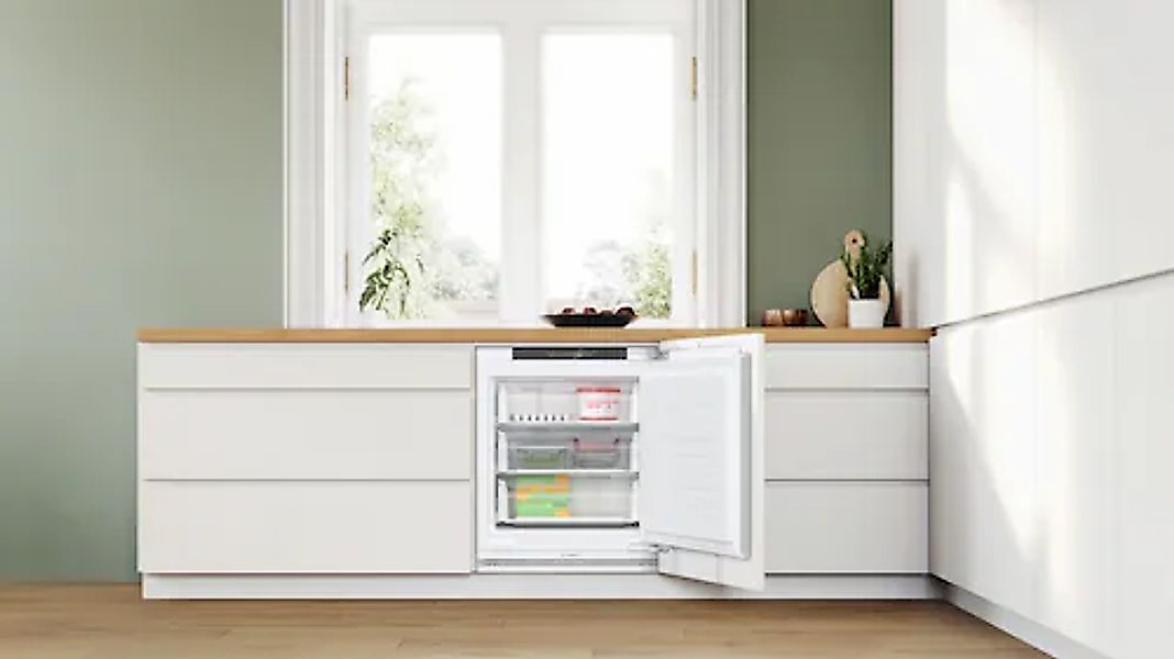 BOSCH Einbaugefrierschrank Serie 6 »GUN21ADE0«, 82 cm hoch, 59,8 cm breit günstig online kaufen