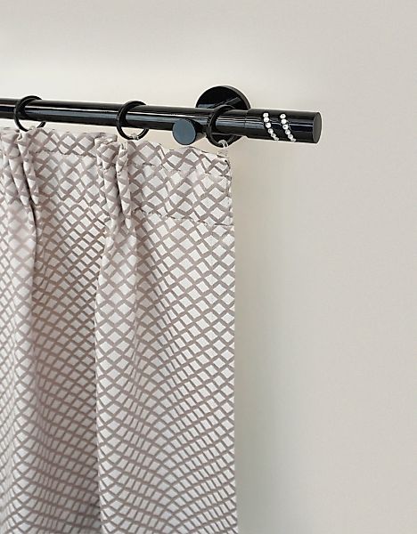 GARESA Gardinenstange "BLACK" Ø 20 mm 1 läufig-läufig Wunschmaßlänge Vorhan günstig online kaufen