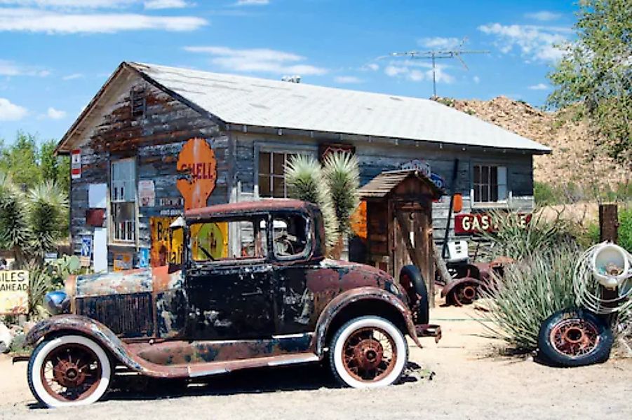 Papermoon Fototapete »Altes Auto an Hütte« günstig online kaufen