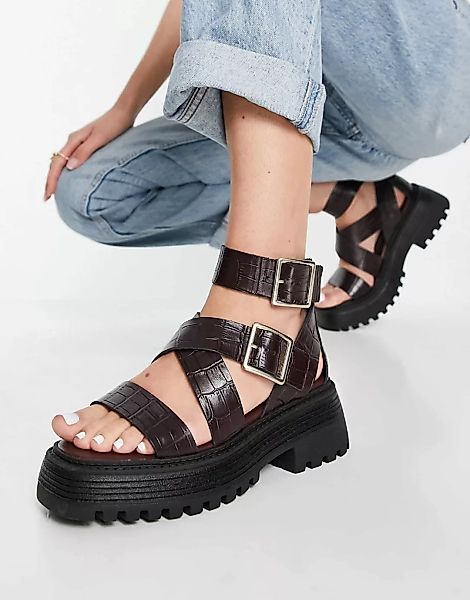 ASOS DESIGN – Footprint – Hochwertige Sandalen mit dicker Sohle aus Leder i günstig online kaufen
