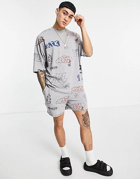 ASOS DESIGN – Eng geschnittene Jersey-Shorts mit All-over-Graffiti-Print, K günstig online kaufen