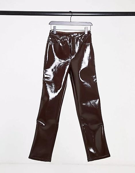 ASOS DESIGN – Gerade geschnittene Jeans aus Vinyl mit mittelhohem Bund im 9 günstig online kaufen