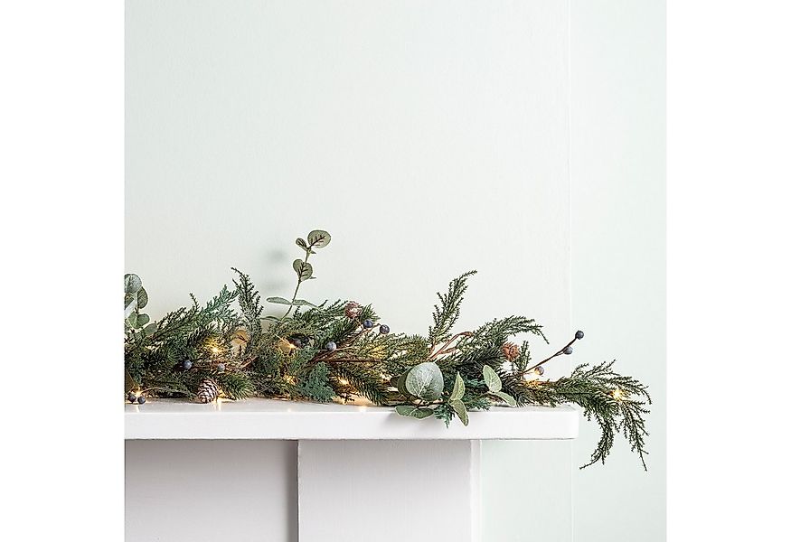 Lights4fun LED-Girlande 2m Beeren und Tannenzapfen Weihnachtsgirlande mit B günstig online kaufen