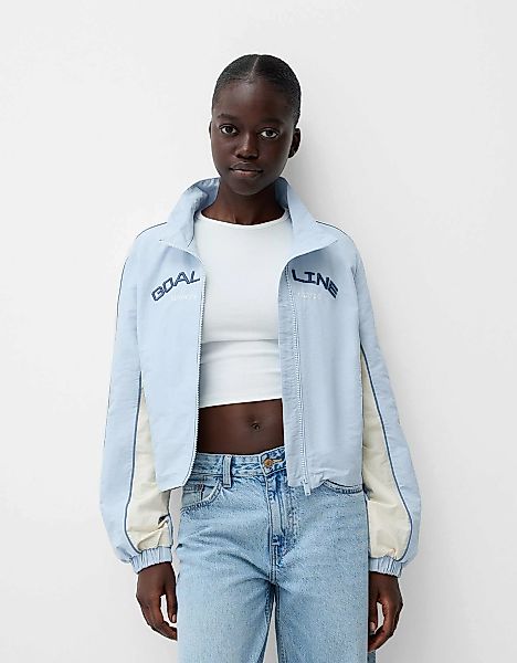 Bershka Jacke Aus Funktionsstoff Mit Nylonstickerei Damen S Blau günstig online kaufen