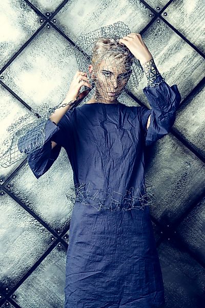 queence Acrylglasbild "Frau" Bilder von Frauen  Fashion  Frau  Kunst  Mode günstig online kaufen