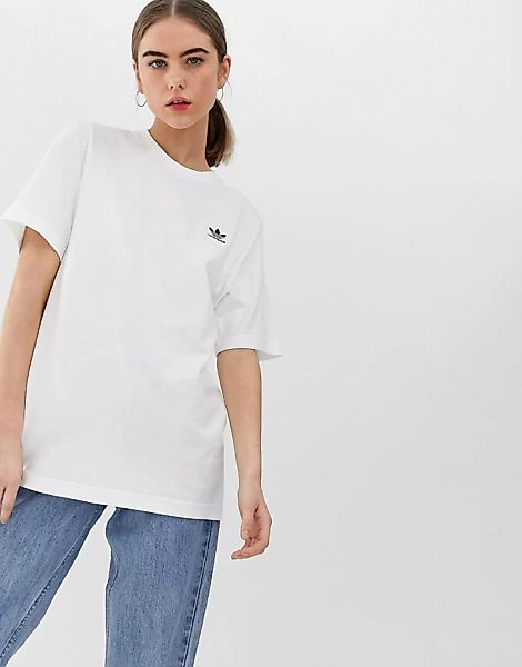 adidas Originals – Basic-T-Shirt mit kleinem Logo in Weiß günstig online kaufen