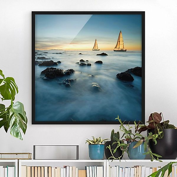 Bild mit Rahmen Strand - Quadrat Segelschiffe im Ozean günstig online kaufen