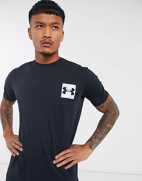 Under Armour – Training – T-Shirt mit Boxlogo hinten in Schwarz günstig online kaufen