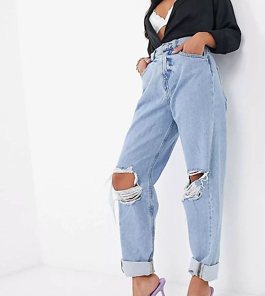 ASOS DESIGN Petite – Lockere Mom-Jeans mit hoher Taille und Zierrissen in h günstig online kaufen
