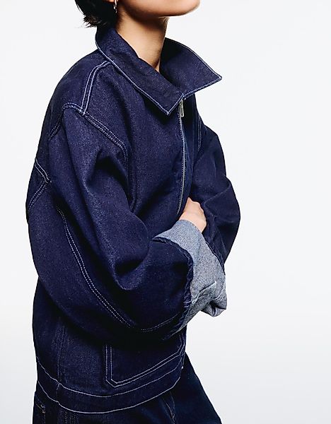 Bershka Hemdjacke Aus Denim Mit Ziernaht Damen M Marinenblau günstig online kaufen