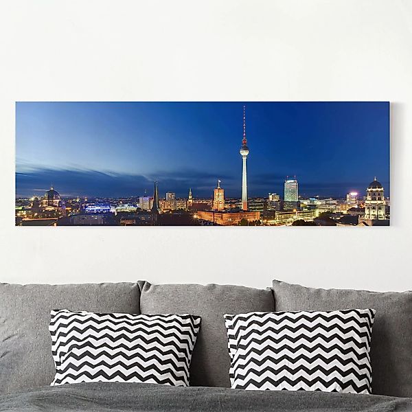 Leinwandbild Berlin - Panorama Fernsehturm bei Nacht günstig online kaufen