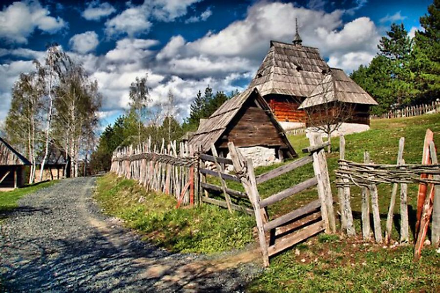 Papermoon Fototapete »KLEINES DORF« günstig online kaufen