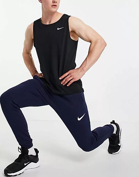 Nike Training – Dri-FIT – Jogginghose in Marineblau günstig online kaufen