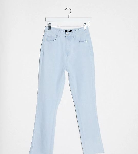 Missguided Petite – Wrath – Gerade geschnittene Jeans in gebleichter Waschu günstig online kaufen