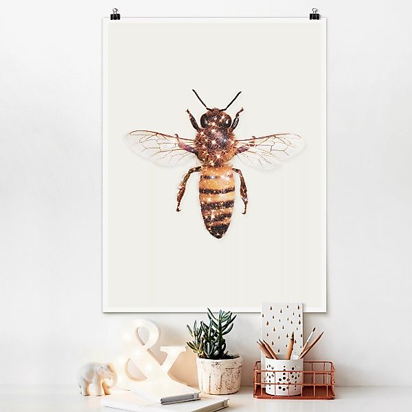 Poster Tiere - Hochformat Biene mit Glitzer günstig online kaufen