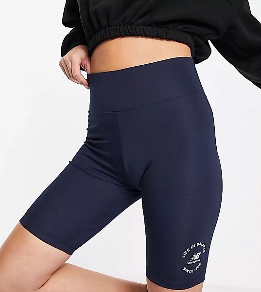 New Balance – Legging-Shorts in Marineblau mit „Life in Balance“-Print – ex günstig online kaufen