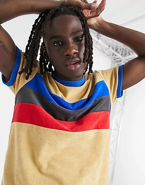 ASOS DESIGN – Frottee-T-Shirt mit Farbblockdesign in Braun günstig online kaufen