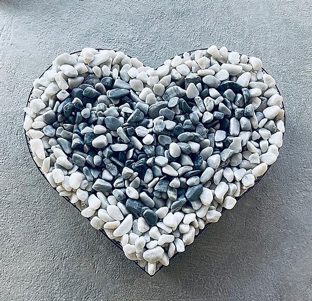 Gartenwelt Riegelsberger Gartenfigur Herz Gitter Grabschmuck Gartendekorati günstig online kaufen