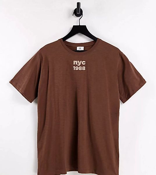 River Island Petite – Oversize-T-Shirt in Braun mit NYC-Schriftzug günstig online kaufen