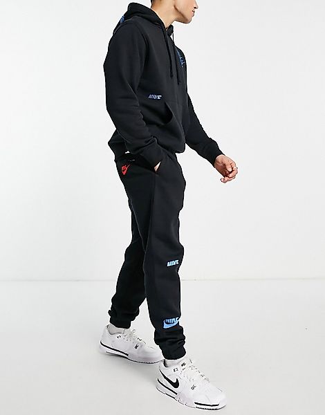 Nike – Sport Essentials Multi Futura – Jogginghose aus Fleece mit Logo in S günstig online kaufen