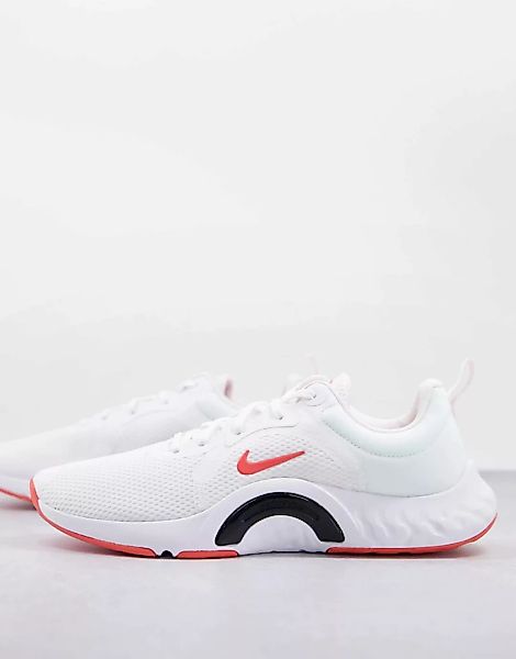Nike Training – Renew – Sneaker in Weiß günstig online kaufen