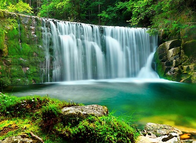 Papermoon Fototapete »Emerald Lake Waterfalls« günstig online kaufen