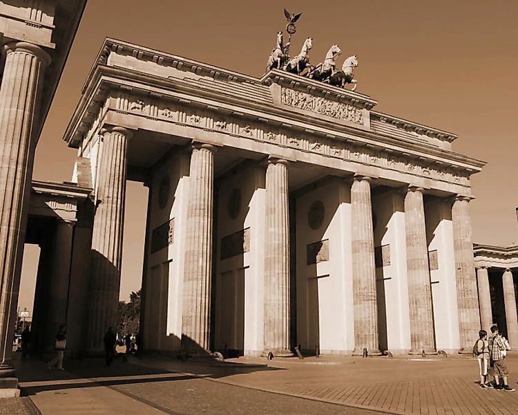 Fototapete "Brandenburger" 4,00x2,50 m / Glattvlies Perlmutt günstig online kaufen