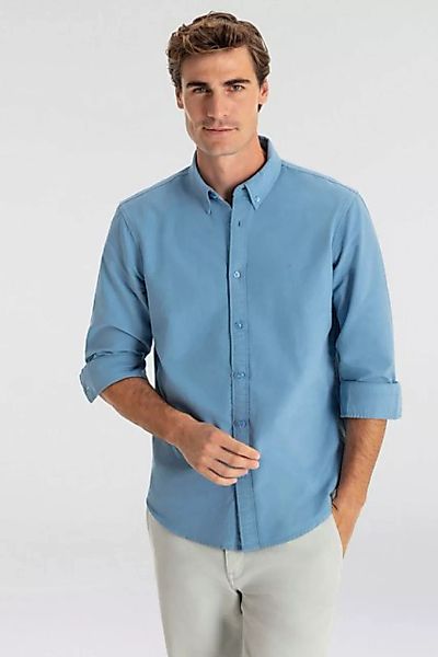 Levi's® Langarmhemd AUTHENTIC BUTTON DOWN mit Ton-in-Ton Logostickerei auf günstig online kaufen