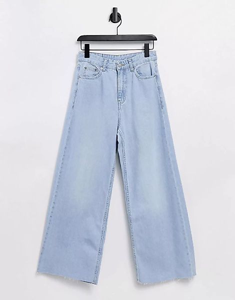 Dr Denim – Aiko – Kurz geschnittene Jeans mit hohem Bund und unverarbeitete günstig online kaufen