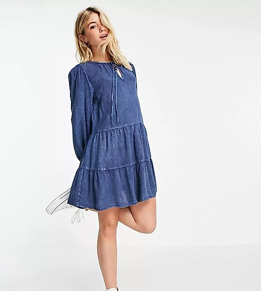 Wednesday's Girl – Mini-Hängerkleid aus Jeansstoff mit gestuftem Rock-Blau günstig online kaufen