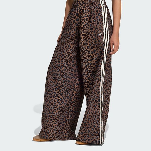 adidas Originals Laufshorts LEOPARD FIREBIRD OVERSIZED TRAININGSHOSE günstig online kaufen