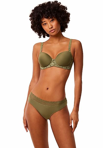 Triumph "Amourette" Stretch-Spitze, glatte Cups, atmungsaktiv, leicht, femi günstig online kaufen