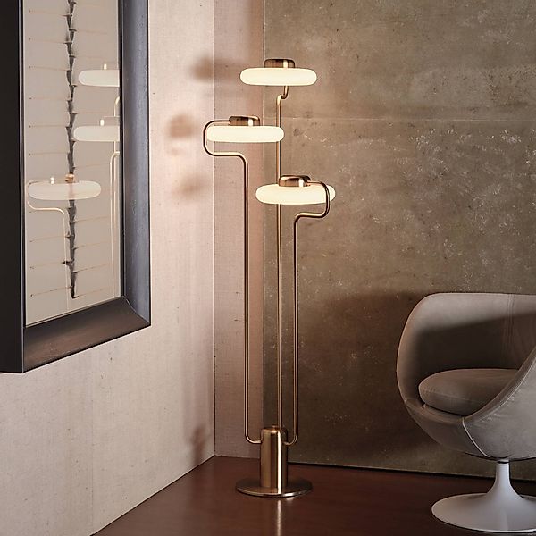 kdln LED-Stehleuchte TRATTO, messing, Höhe 150 cm, 3-flammig günstig online kaufen