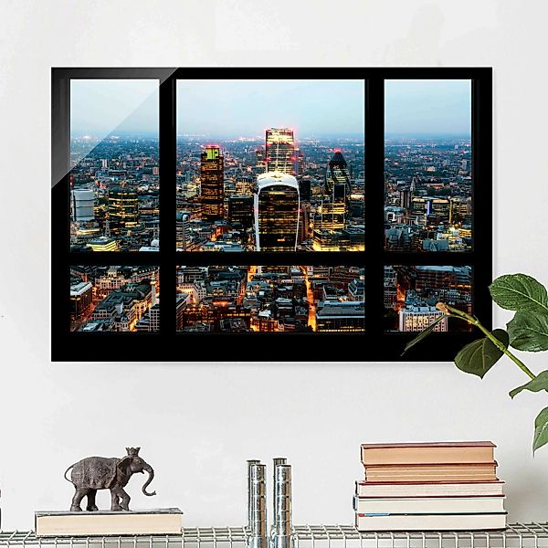 Glasbild - Querformat Fensterblick auf beleuchtete Skyline von London günstig online kaufen