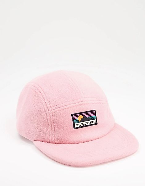 ASOS DESIGN- 5-Schichten-Kappe aus rosafarbenem Fleece mit Aufnäher günstig online kaufen