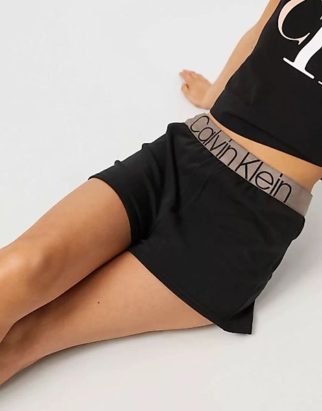 Calvin Klein – Icon – Lounge-Shorts in Schwarz aus Jersey mit Logo in Metal günstig online kaufen