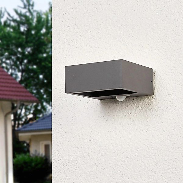 Lucande LED-Solarwandlampe Mahra, anthrazit, Metall, Sensor günstig online kaufen