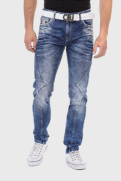 Cipo & Baxx Straight-Jeans Jeans im trendigen Design günstig online kaufen