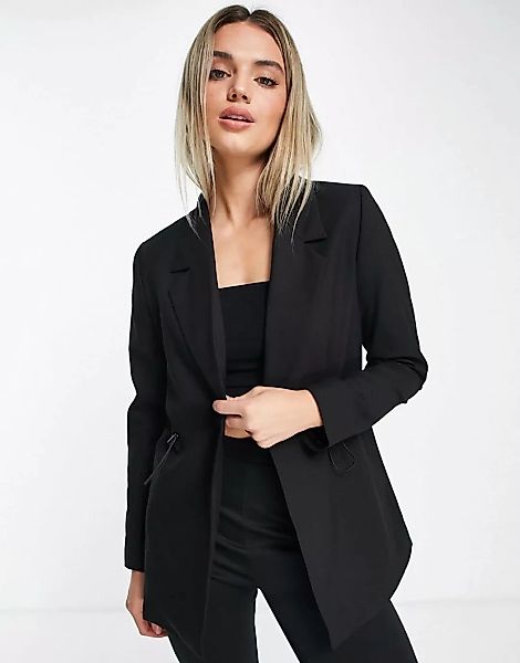 Selected Femme – Blazer in Schwarz mit Knebelverschluss an der Taille günstig online kaufen