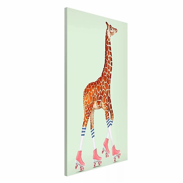 Magnettafel - Hochformat 3:4 Giraffe mit Rollschuhen günstig online kaufen